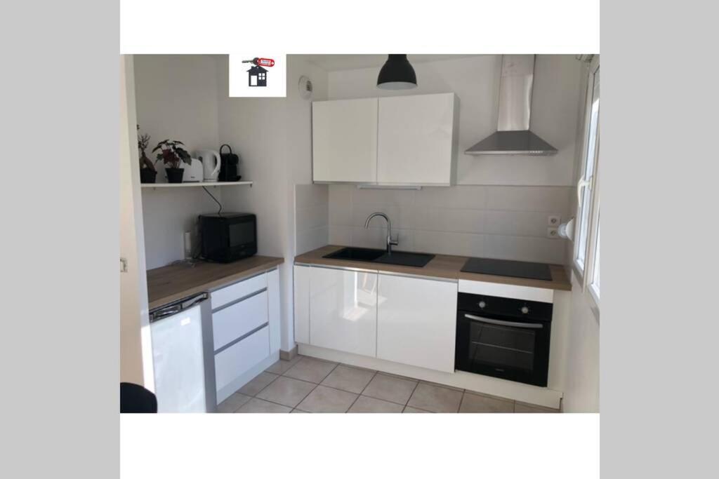 Résidence Anne-Sophie 2 garage Annemasse Extérieur photo